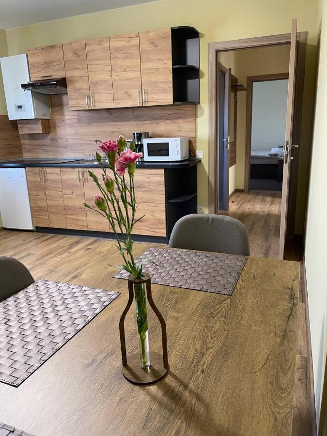 Apartment Yellow