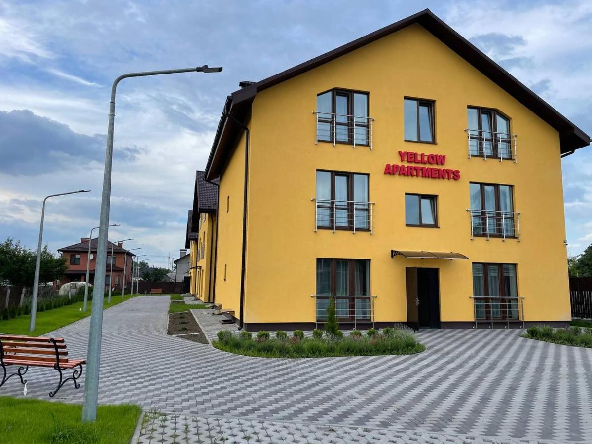 Apartment Yellow