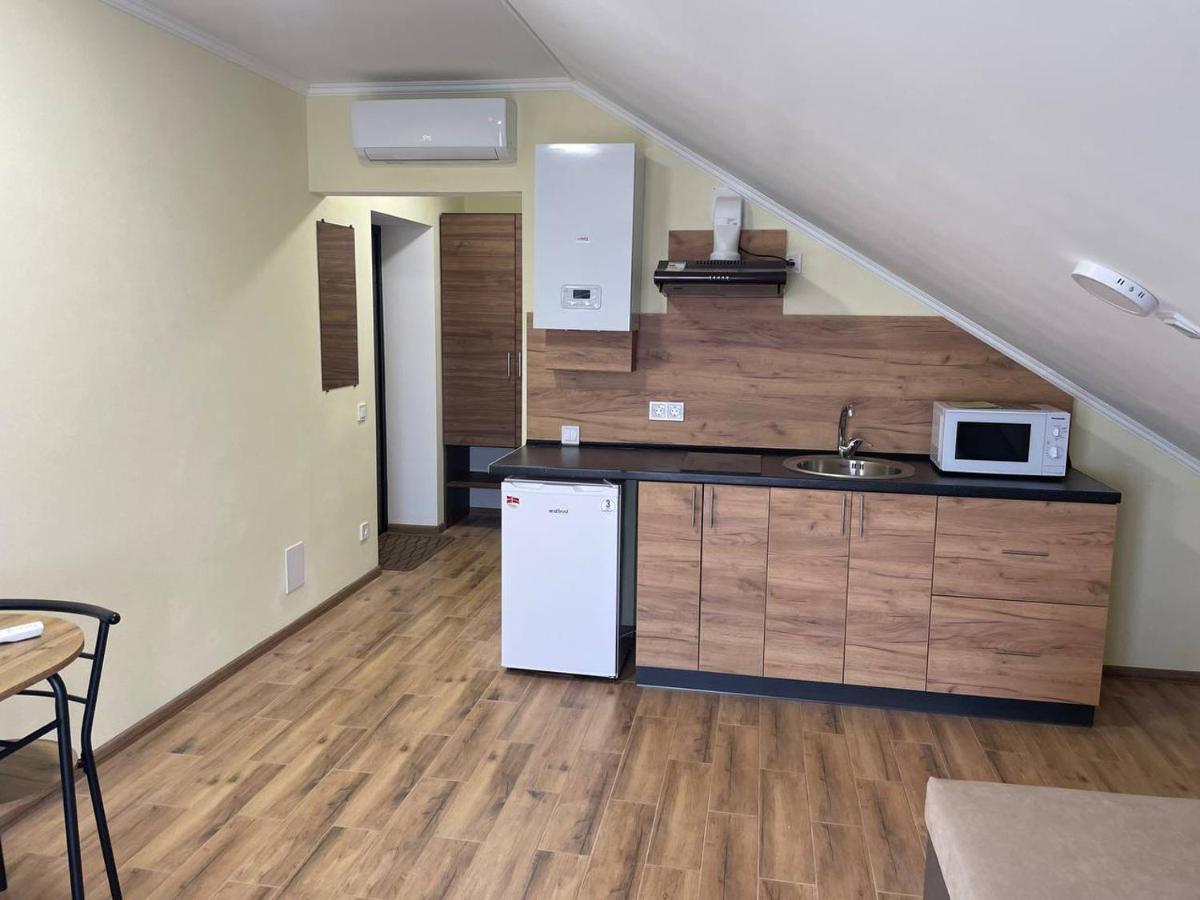 Yellow Apartment *