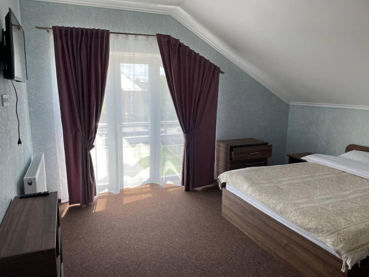 Apartment Yellow Boryspil